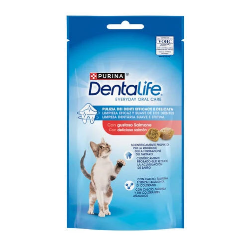 Purina Dentalife Cat Dental Treats with Salmon 40G