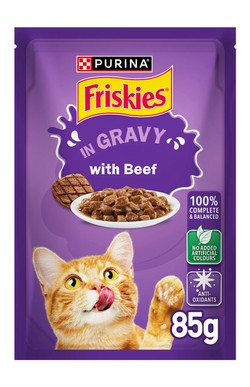 Purina Friskies Beef Chunks in Gravy Wet Cat Food Pouch 85g